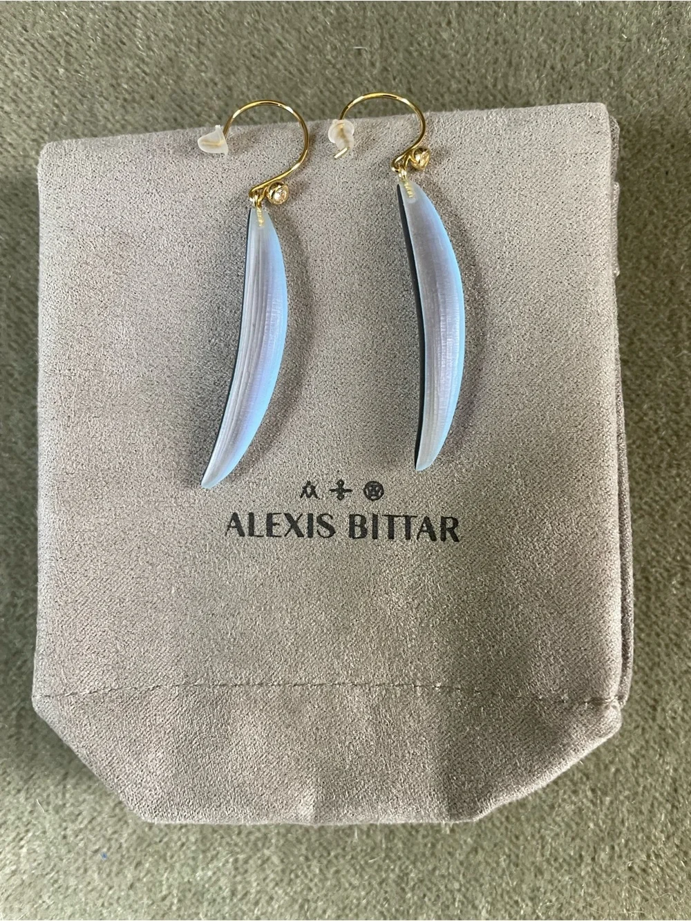 Alexis Bittar Sky Blue Opalescent Elongated Drop Lucite Earrings - Picture 2 of 2